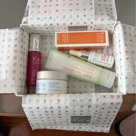 Kate Somerville Other - Kate Somerville Clinic Mini Must Haves (5pc set) NIB